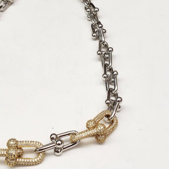925 Pure Silver and Gold Plated Horse Shoe Necklace Chain - Picture 6 of 8